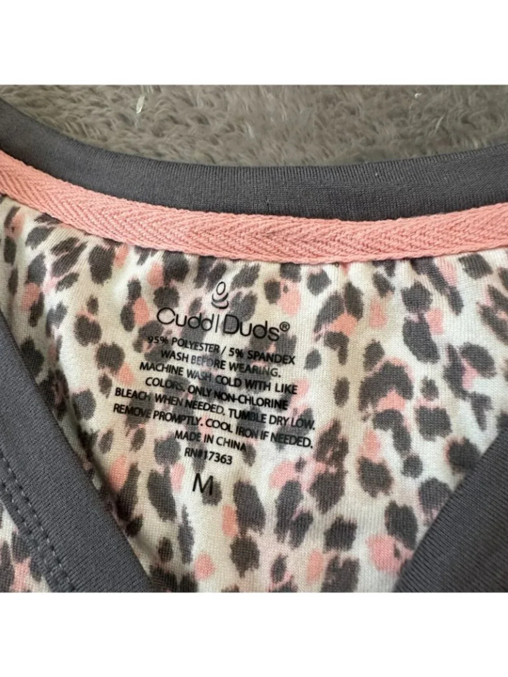 CuddlDuds Cuddl Duds Pajamas Set Women's MEDIUM Pants Shirt Animal Print